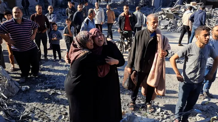 نساء غزة في يوم المرأة العالمي: بين فقدان الأحبة وأعباء البقاء تحت الإبادة