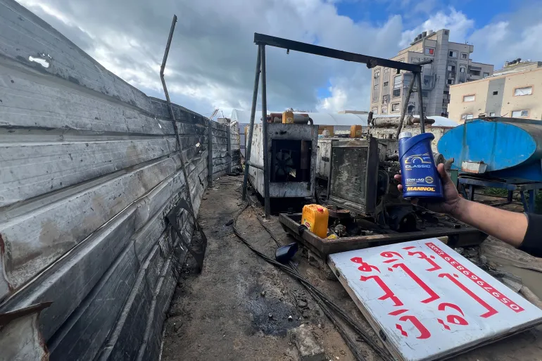 منع زيوت المحركات وقطع الغيار يشل المنظومة الصحية والعمل الإنساني في قطاع غزة